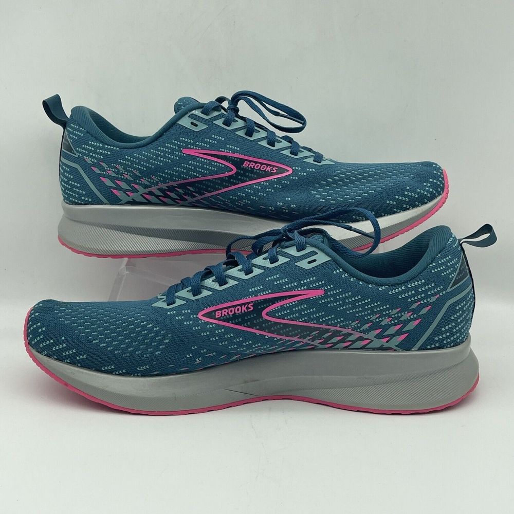 Brooks Levitate 5 Women’s Running Shoes Size 11.5 Blue Porcelain Pink  Athletic